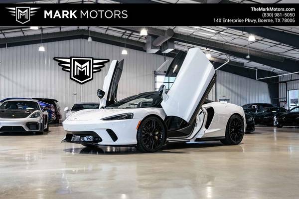 McLaren GT with VIN: SBM22GCA1PW002838