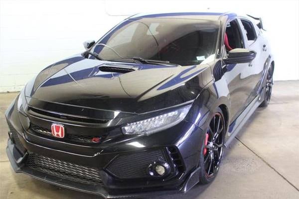 Honda Civic with VIN: SHHFK8G77HU202464