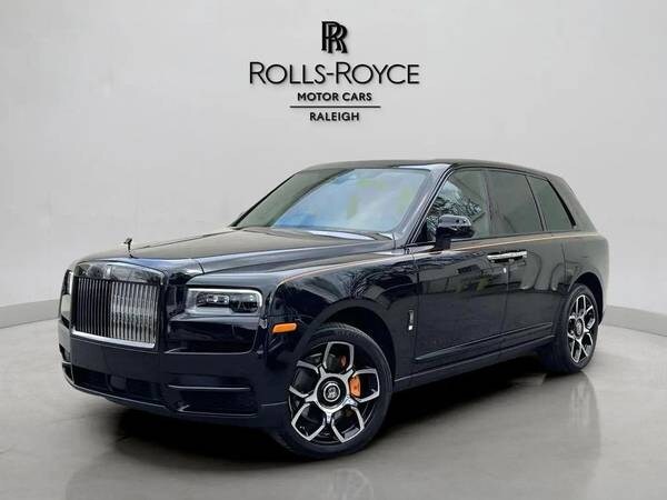 Rolls-Royce Cullinan with VIN: SLATV8C03RU225390