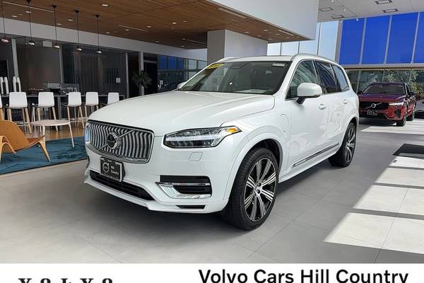 2024 Volvo XC90 Recharge T8 Core Plug-In Hybrid