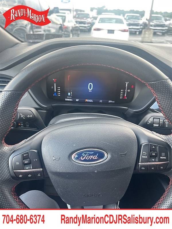 Ford Escape with VIN: 1FMCU0MN1PUA09148