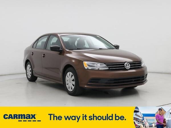 Volkswagen Jetta with VIN: 3VW267AJ0GM390920