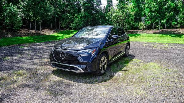 Mercedes-Benz EQE SUV with VIN: 4JGGM2BBXPA020379