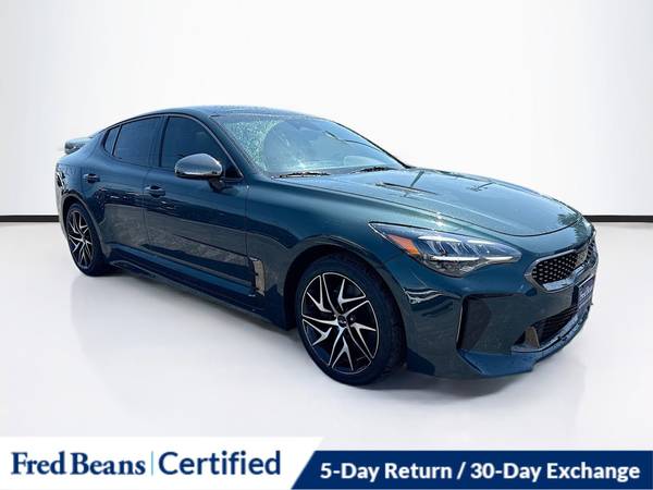 Kia Stinger with VIN: KNAE35LD0N6115806