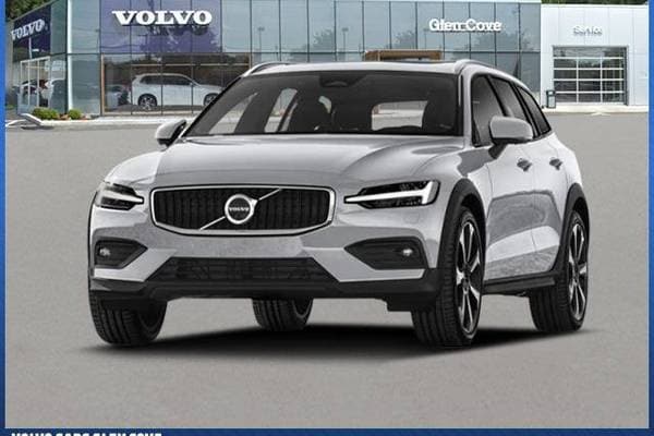 2024 Volvo V60 Cross Country B5 Plus