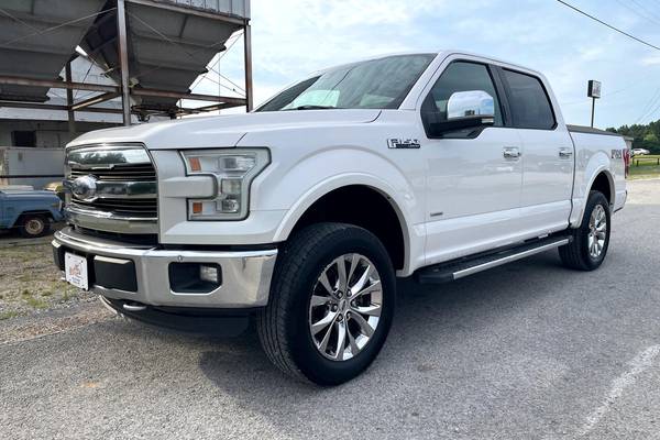 2016 Ford F-150 Lariat  SuperCrew