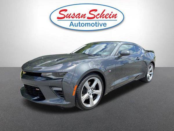 Chevrolet Camaro with VIN: 1G1FG1R75G0120701