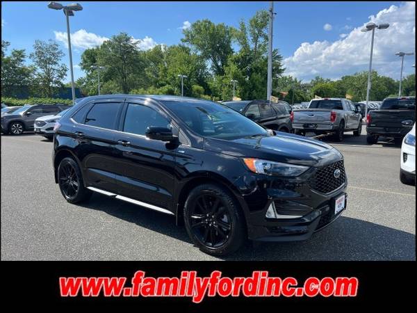 Ford Edge with VIN: 2FMPK4J92RBA64660