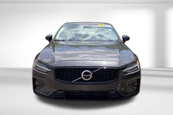 2024 Volvo S60 B5 Core