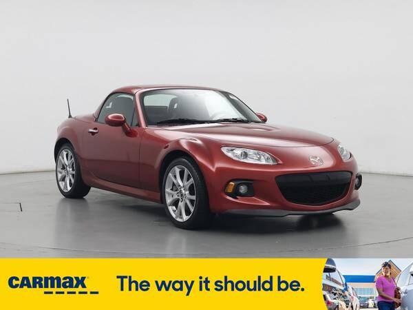 Mazda MX-5 Miata with VIN: JM1NC2PF1F0240718