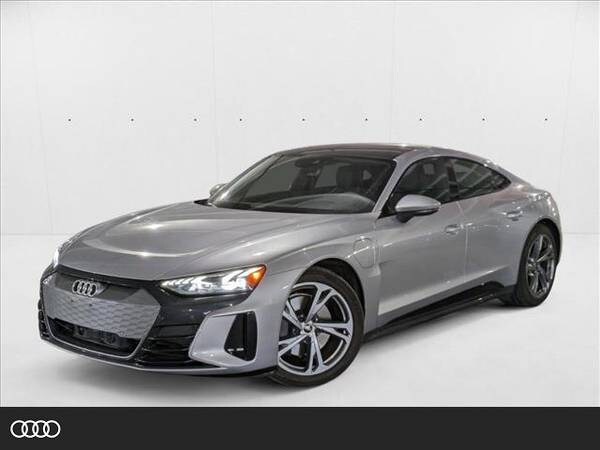Audi e-tron GT with VIN: WAUFJBFWXN7008505