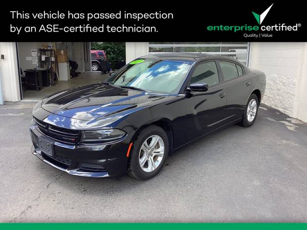 Dodge Charger with VIN: 2C3CDXBG5NH235229