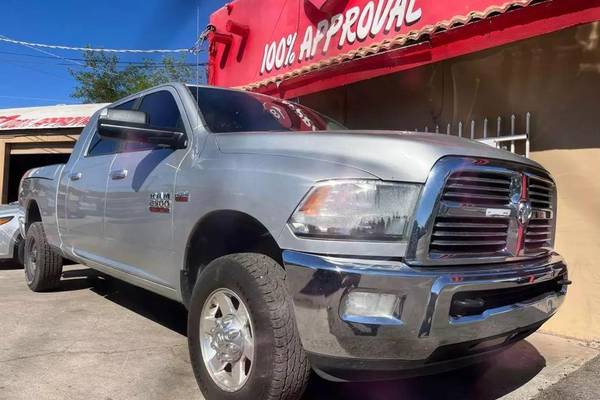 2013 Ram 2500 SLT  Mega Cab