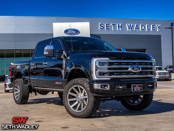 Ford F-250 Super Duty with VIN: 1FT8W2BM6REE40821