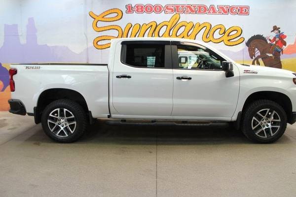 Chevrolet Silverado 1500 with VIN: 1GCPYFEDXKZ289571