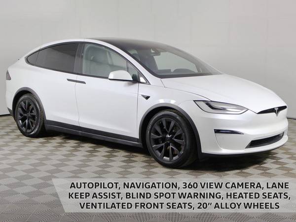 Tesla Model X with VIN: 7SAXCDE56NF343750