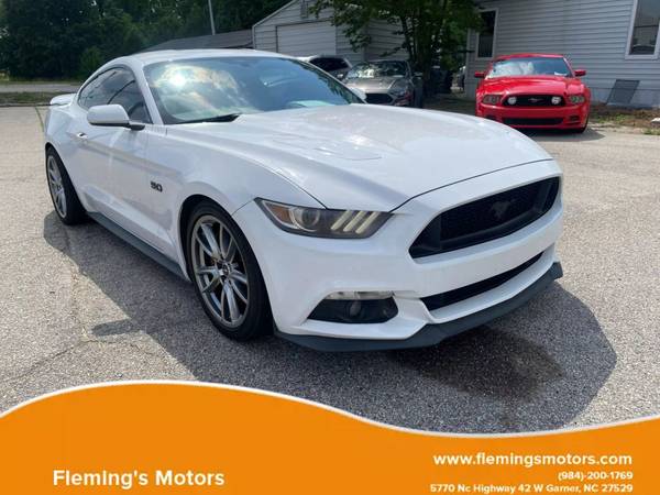 Ford Mustang with VIN: 1FA6P8CF6H5308962