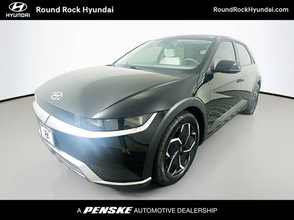 Hyundai IONIQ 5 with VIN: KM8KN4AE3NU054139