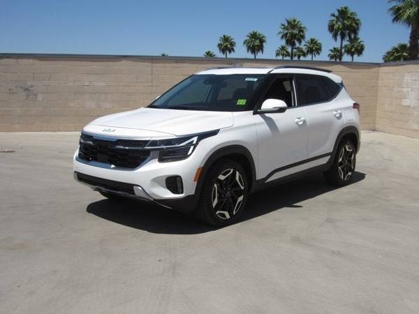 Kia Seltos with VIN: KNDETCA78R7580337
