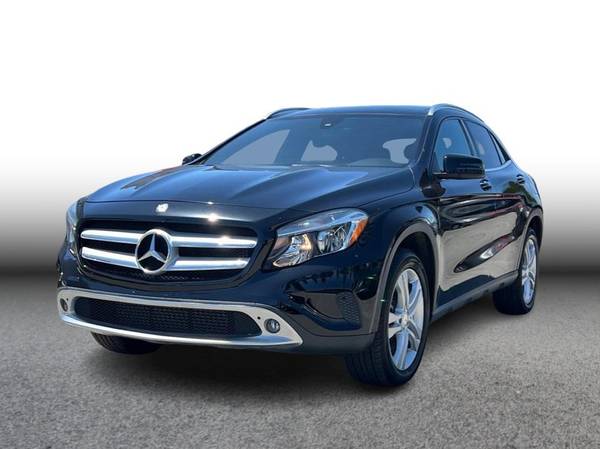 Mercedes-Benz GLA-Class with VIN: WDCTG4GBXHJ335886