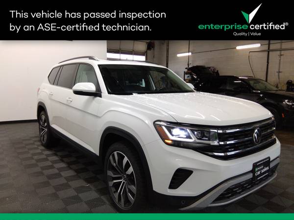 Volkswagen Atlas with VIN: 1V2KR2CAXNC565617