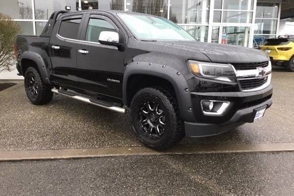 2017 Chevrolet Colorado LT  Crew Cab