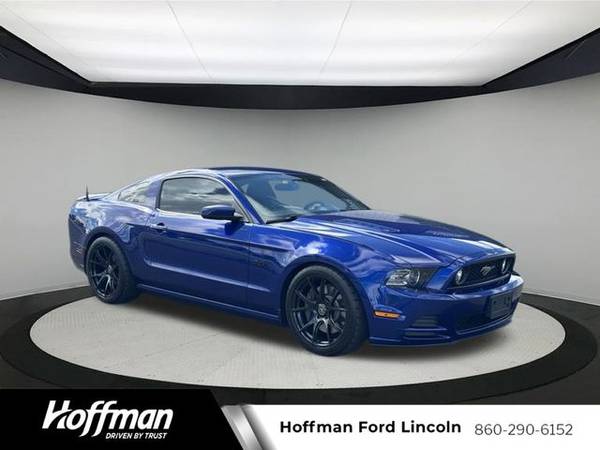 Ford Mustang with VIN: 1ZVBP8CF3E5293581