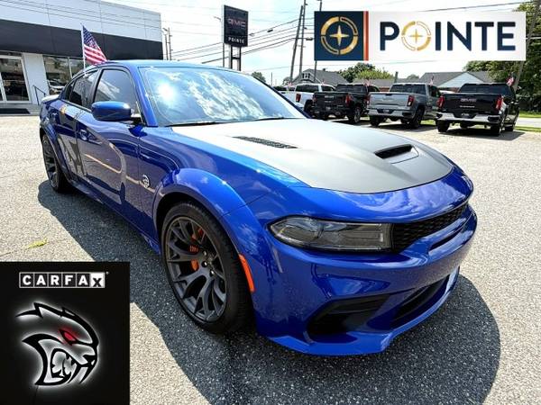 Dodge Charger with VIN: 2C3CDXL95NH104723