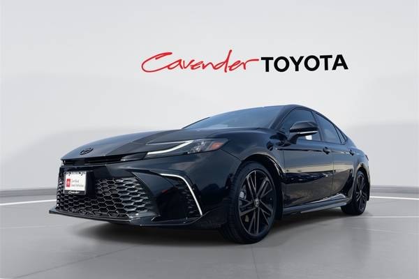 2025 Toyota Camry XLE Hybrid