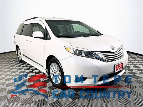 Toyota Sienna with VIN: 5TDDK3DC6FS111594