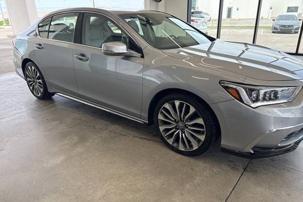 2018 Acura RLX P-AWS