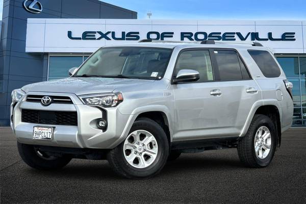 Toyota 4Runner with VIN: JTEEU5JR8P5296365