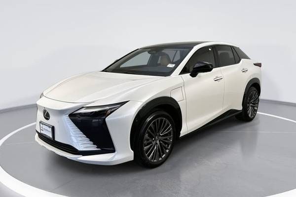 2023 Lexus RZ 450e Luxury