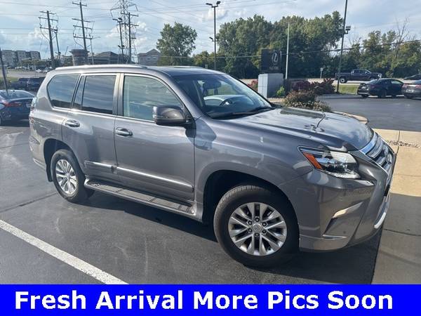 Lexus GX 460 with VIN: JTJBM7FX2K5229132