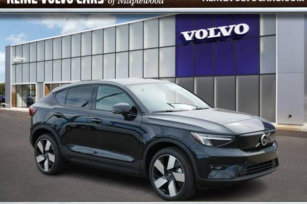 2024 Volvo C40 Recharge Twin Motor Plus Hatchback