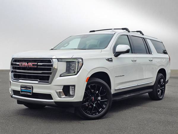 GMC Yukon XL with VIN: 1GKS2GKTXPR483994