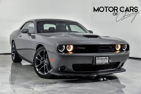 Dodge Challenger with VIN: 2C3CDZFJXPH695085