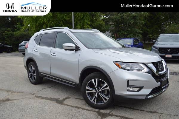 Nissan Rogue with VIN: 5N1AT2MV5HC889042