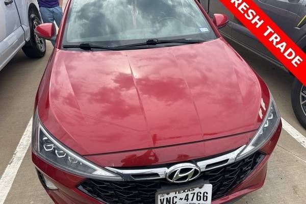 2019 Hyundai Elantra Sport