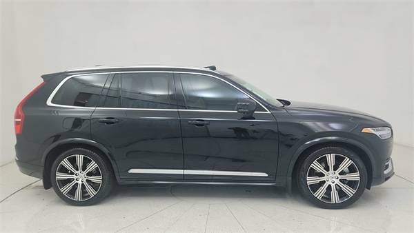 Volvo XC90 with VIN: YV4H60JF3S1328348