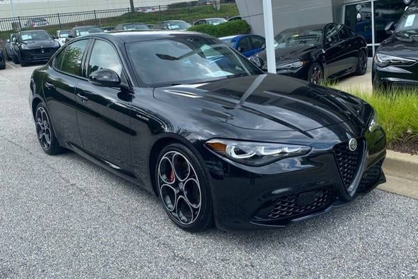 2024 Alfa Romeo Giulia Veloce