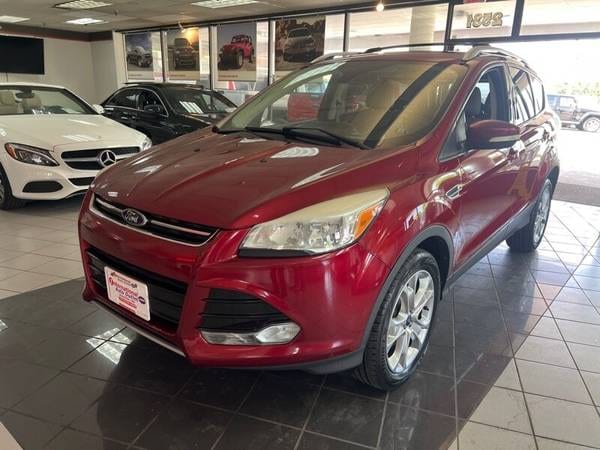 Ford Escape with VIN: 1FMCU9J98EUA99374