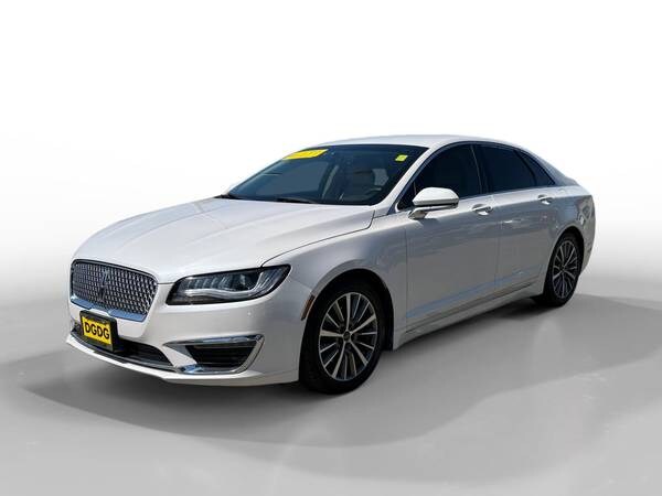 Lincoln MKZ with VIN: 3LN6L5A93JR607406