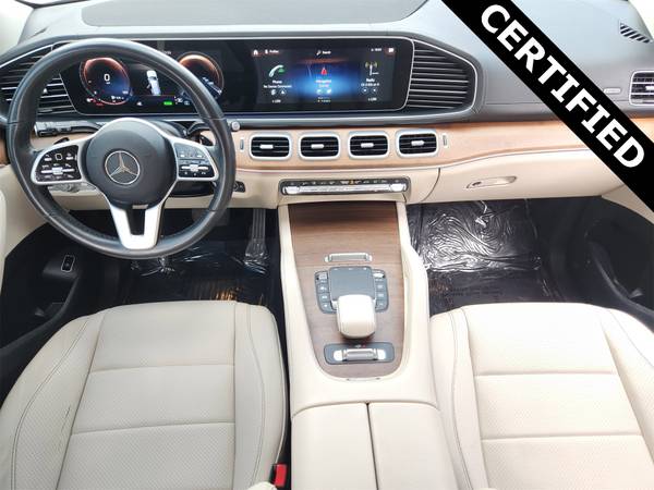Mercedes-Benz GLS-Class with VIN: 4JGFF5KE2MA469584