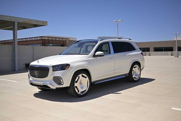 Mercedes-Benz Maybach GLS with VIN: 4JGFF8HB5RB134643