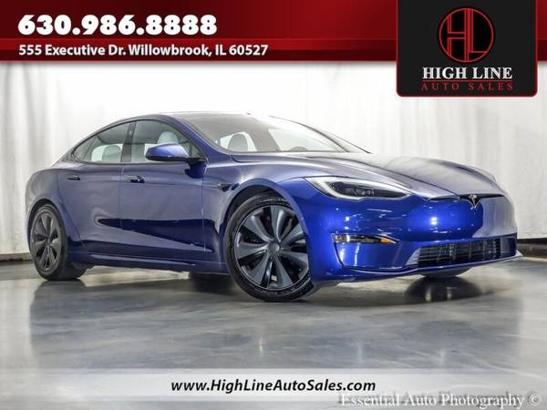 Tesla Model S with VIN: 5YJSA1E54PF501677