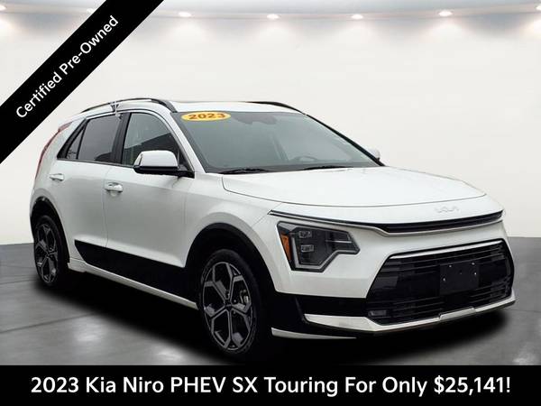 Kia Niro Plug-In Hybrid with VIN: KNDCR3LF0P5042511