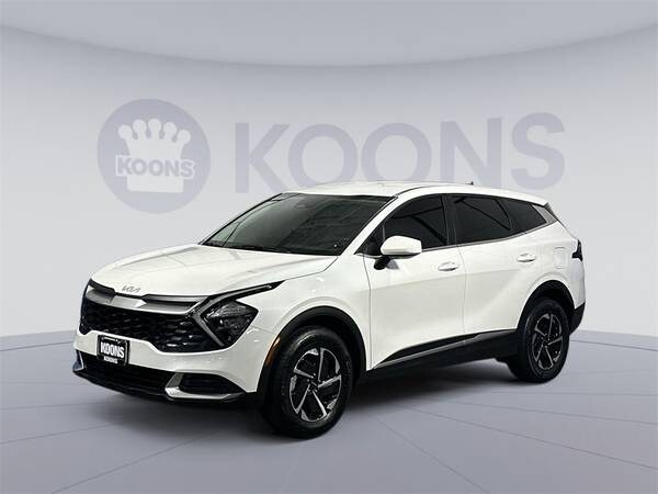 Kia Sportage Hybrid with VIN: KNDPUCAG3P7077186