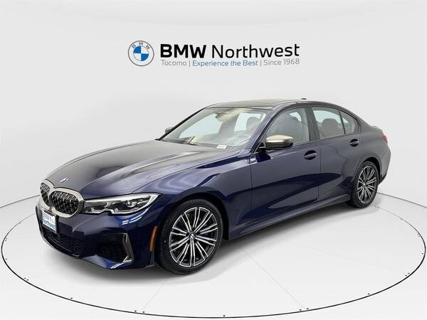 BMW 3 Series with VIN: WBA5U9C06LFJ61817