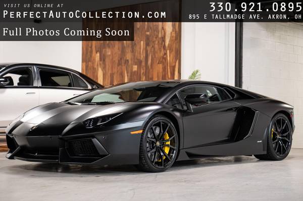 Lamborghini Aventador with VIN: ZHWUC1ZD1ELA02327
